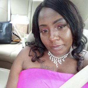 Meet your Posher, Lakeisha